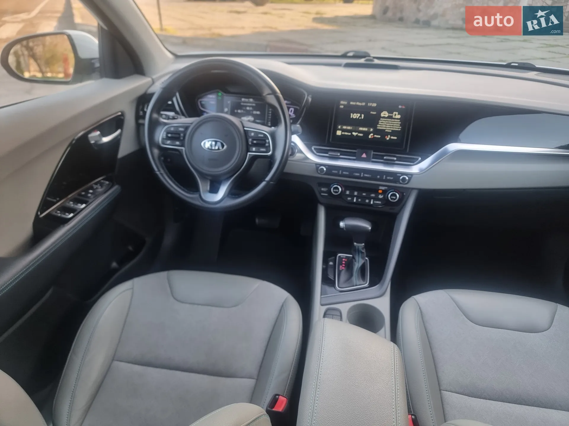 2020 Kia Niro - мініатюра 25