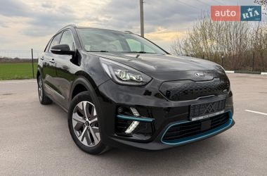 Внедорожник / Кроссовер Kia Niro 2020 в Казатине