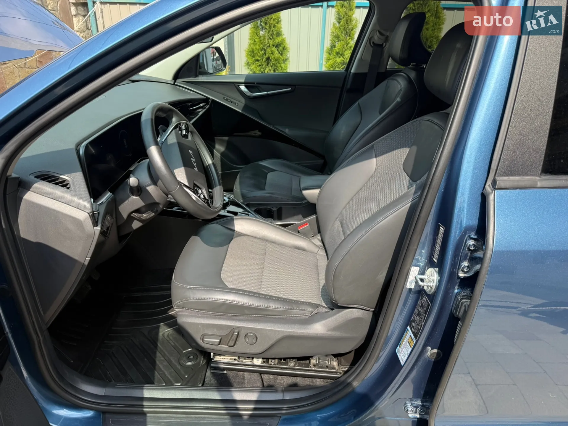 2023 Kia Niro - мініатюра 23