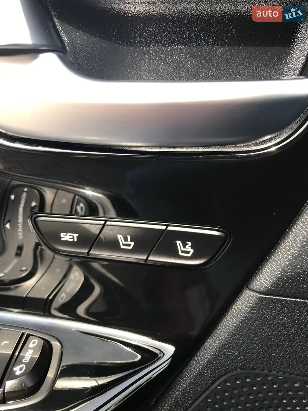 2016 Kia Niro - мініатюра 27