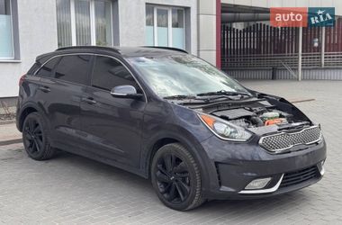 Внедорожник / Кроссовер Kia Niro 2017 в Ровно