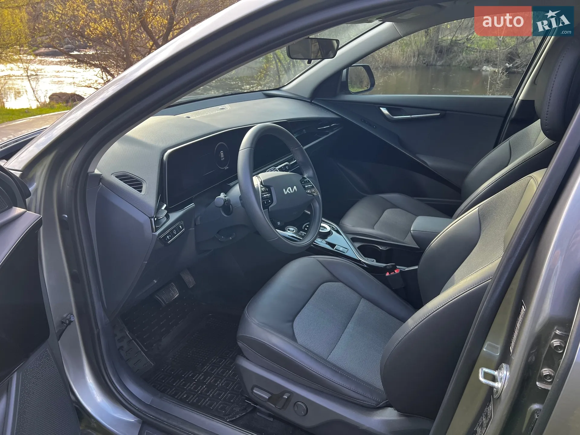 2023 Kia Niro - мініатюра 21