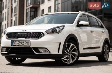 Внедорожник / Кроссовер Kia Niro 2017 в Тернополе