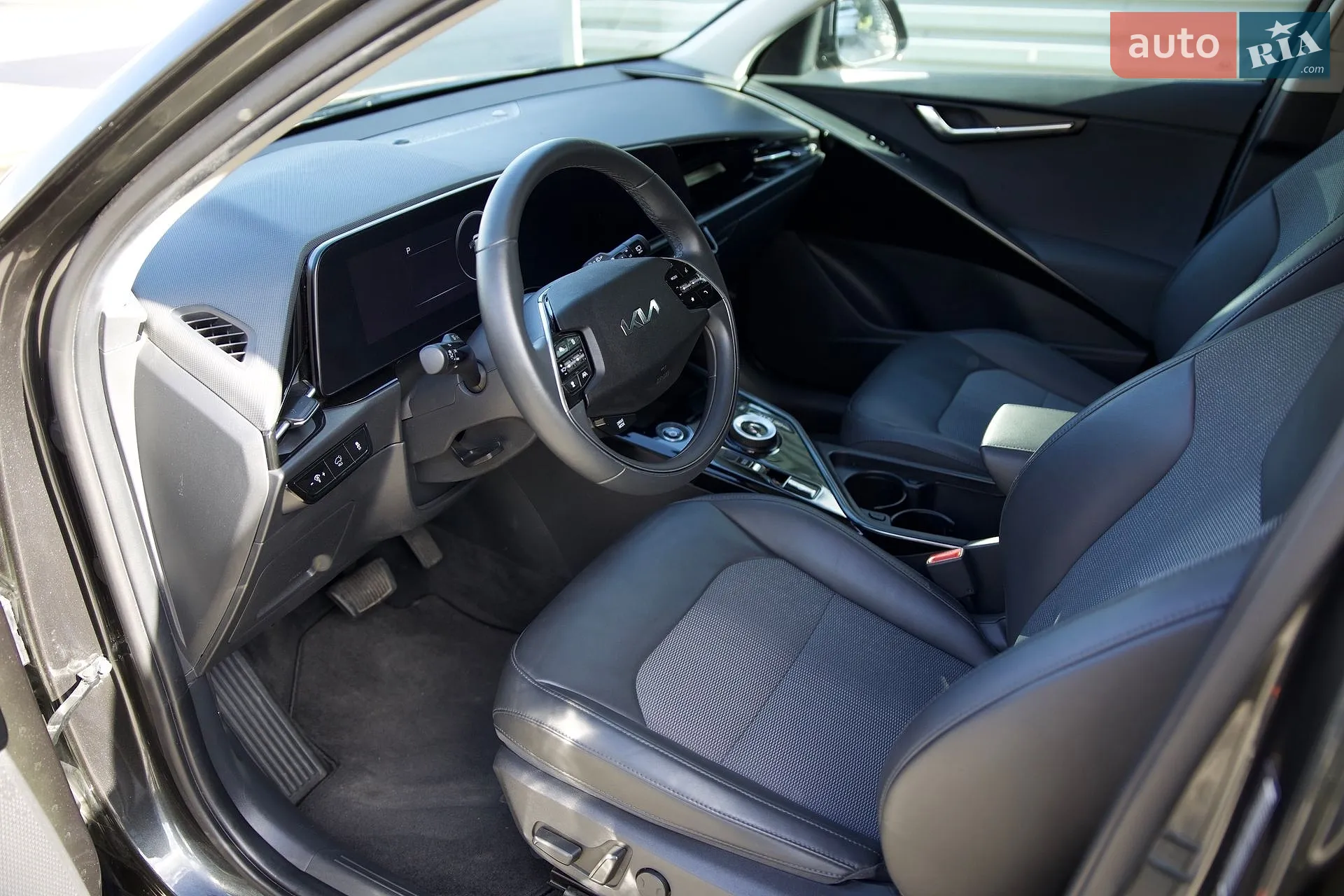 2023 Kia Niro - мініатюра 37