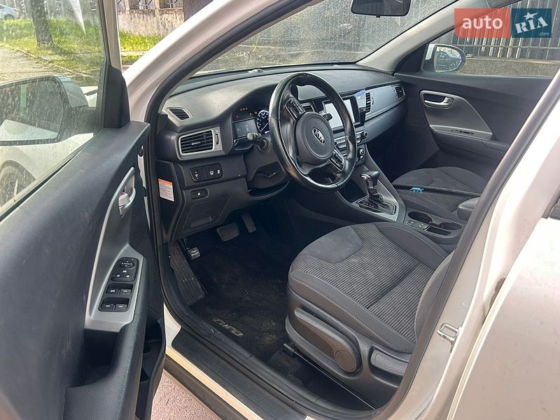 Внедорожник / Кроссовер Kia Niro 2018 в Одессе