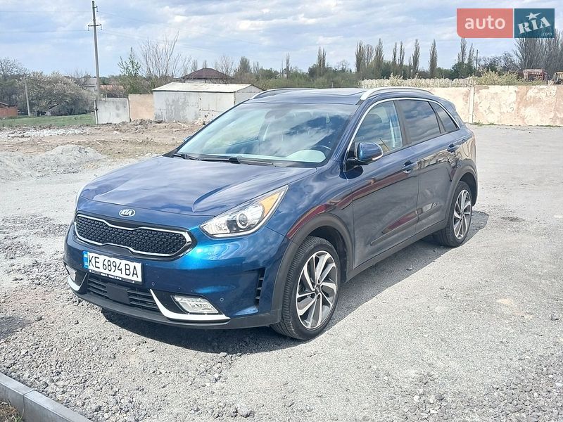 Внедорожник / Кроссовер Kia Niro 2018 в Днепре
