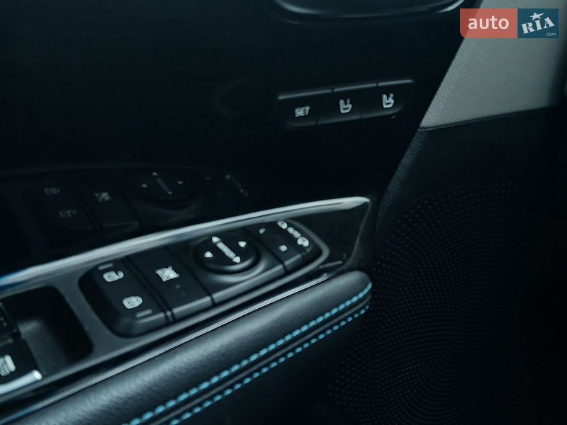 Внедорожник / Кроссовер Kia Niro 2018 в Днепре