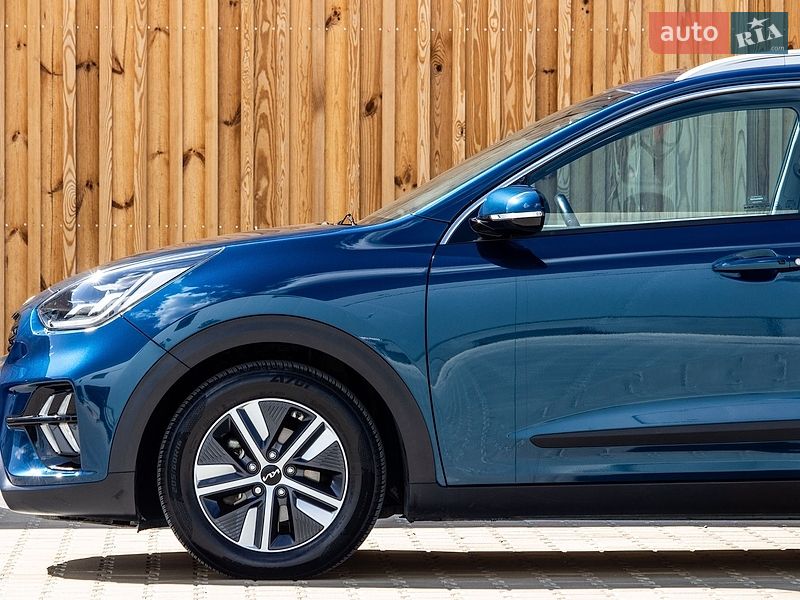 Внедорожник / Кроссовер Kia Niro 2021 в Львове