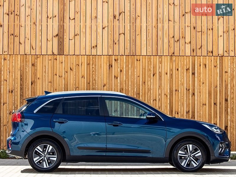 Внедорожник / Кроссовер Kia Niro 2021 в Львове
