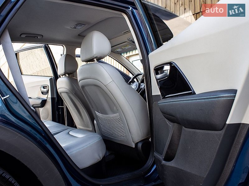 Внедорожник / Кроссовер Kia Niro 2021 в Львове