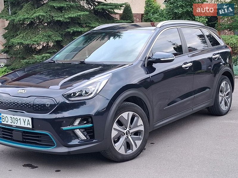 Внедорожник / Кроссовер Kia Niro 2019 в Тернополе