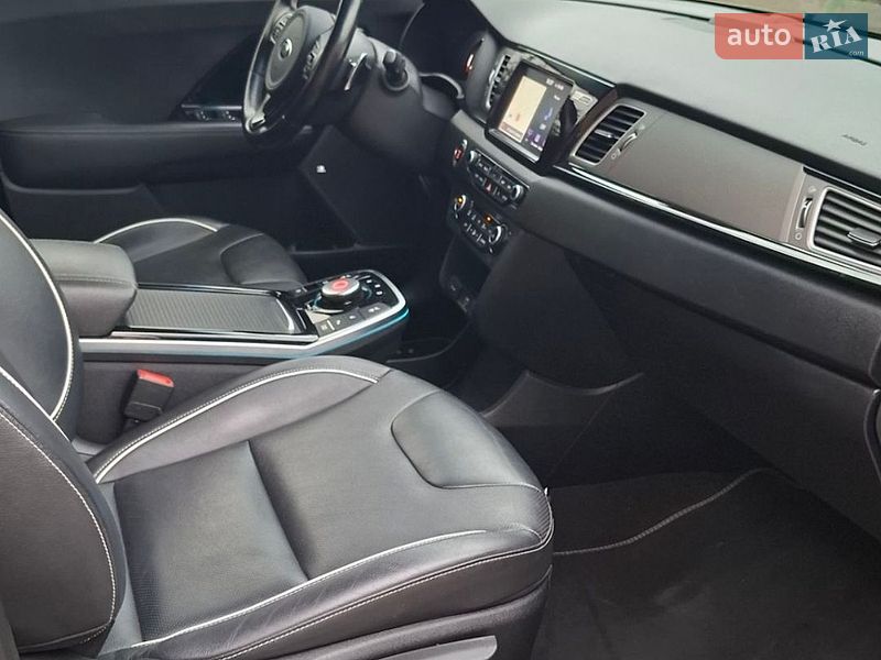 Внедорожник / Кроссовер Kia Niro 2019 в Тернополе