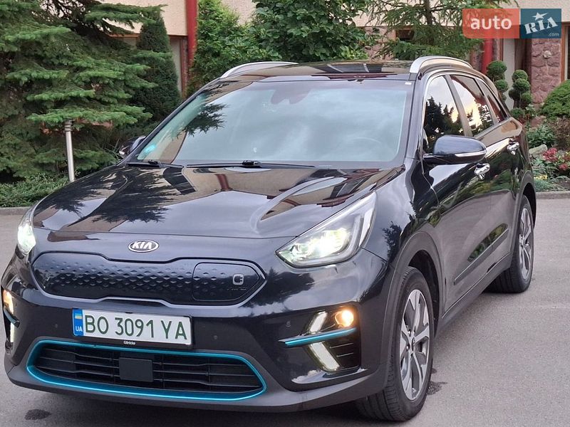 Внедорожник / Кроссовер Kia Niro 2019 в Тернополе