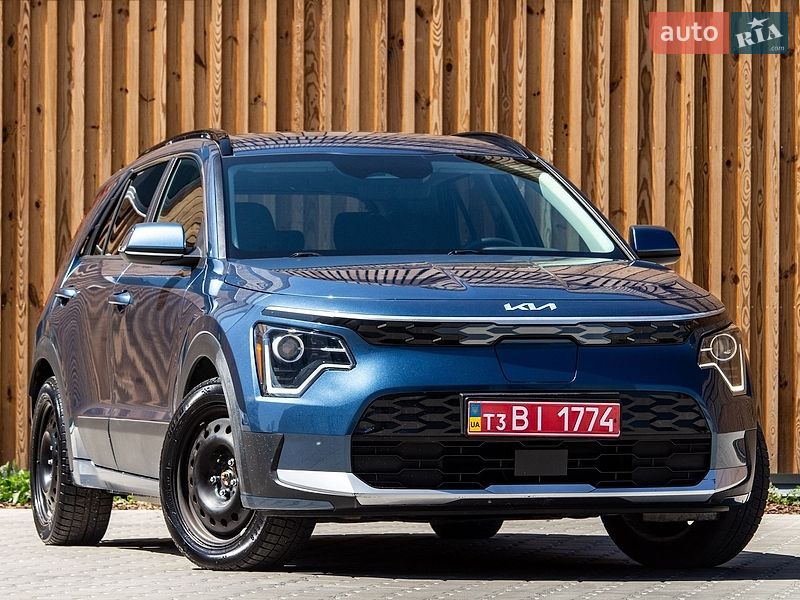 Внедорожник / Кроссовер Kia Niro 2023 в Львове
