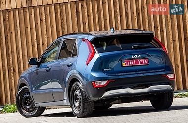 Внедорожник / Кроссовер Kia Niro 2023 в Львове
