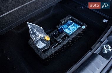 Внедорожник / Кроссовер Kia Niro 2023 в Львове