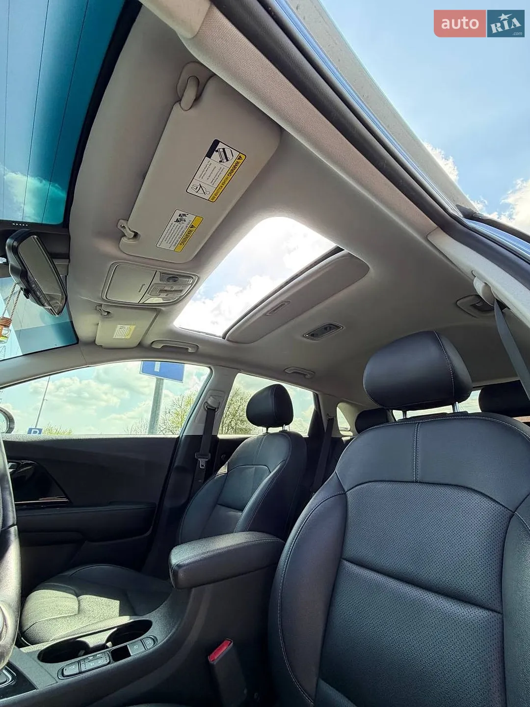 2020 Kia Niro - мініатюра 24