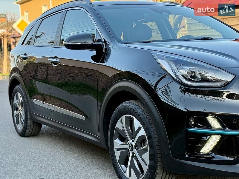 Внедорожник / Кроссовер Kia Niro 2020 в Киеве