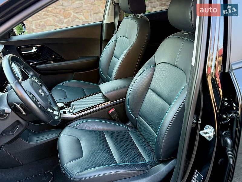 Внедорожник / Кроссовер Kia Niro 2020 в Киеве