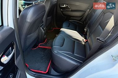 Внедорожник / Кроссовер Kia Niro 2021 в Дрогобыче