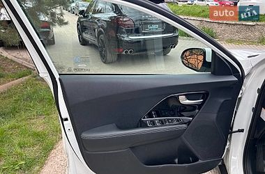 Внедорожник / Кроссовер Kia Niro 2022 в Черновцах