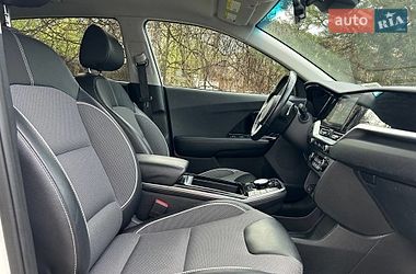 Внедорожник / Кроссовер Kia Niro 2022 в Черновцах