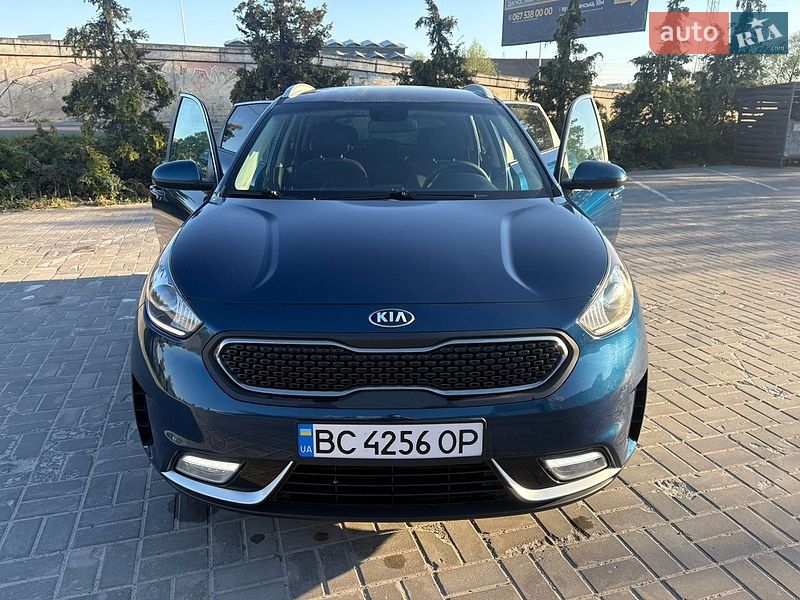 Внедорожник / Кроссовер Kia Niro 2018 в Львове