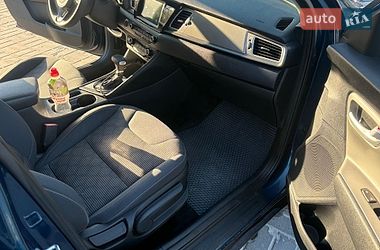 Внедорожник / Кроссовер Kia Niro 2018 в Львове