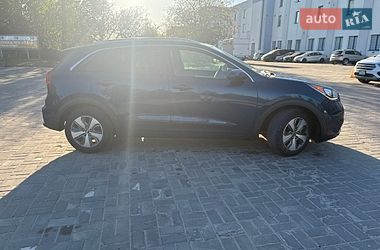 Внедорожник / Кроссовер Kia Niro 2018 в Львове