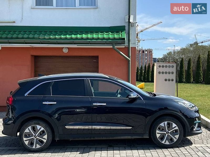 Внедорожник / Кроссовер Kia Niro 2021 в Львове