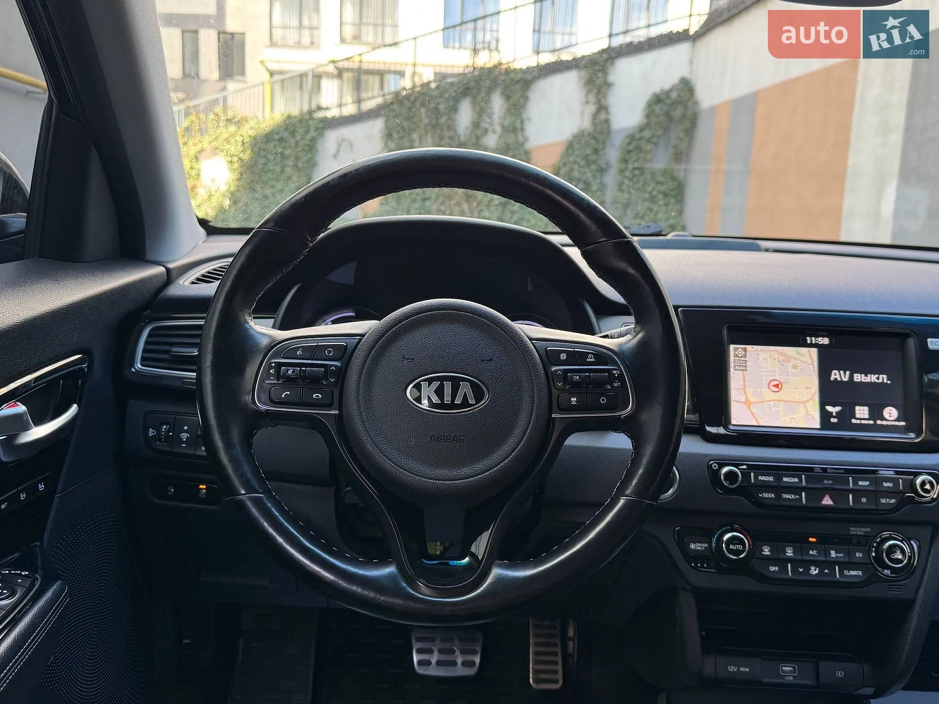2018 Kia Niro - мініатюра 17