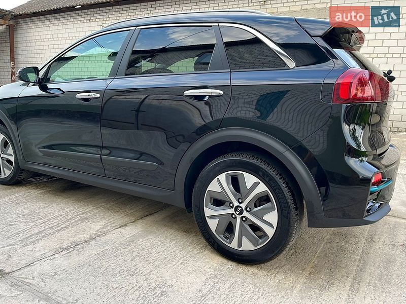 Внедорожник / Кроссовер Kia Niro 2020 в Бродах