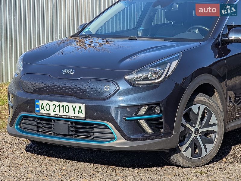 Внедорожник / Кроссовер Kia Niro 2019 в Сваляве