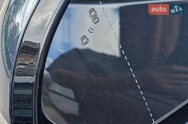 Внедорожник / Кроссовер Kia Niro 2019 в Сваляве