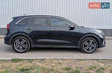 Внедорожник / Кроссовер Kia Niro 2019 в Сваляве