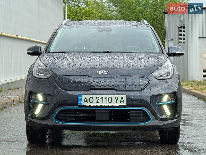 Внедорожник / Кроссовер Kia Niro 2019 в Сваляве