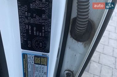 Внедорожник / Кроссовер Kia Niro 2023 в Ровно