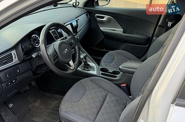 Внедорожник / Кроссовер Kia Niro 2017 в Одессе