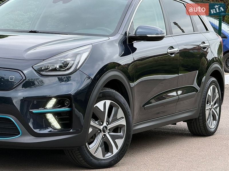 Внедорожник / Кроссовер Kia Niro 2020 в Ровно