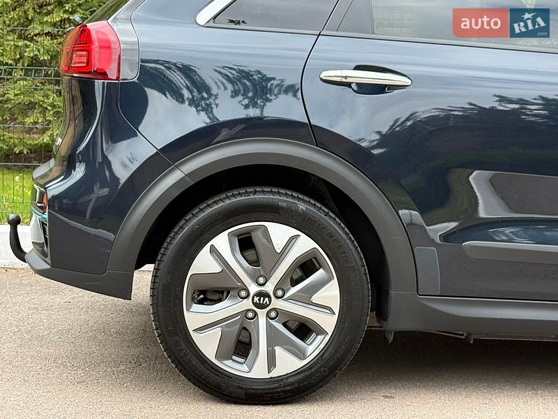 Внедорожник / Кроссовер Kia Niro 2020 в Ровно