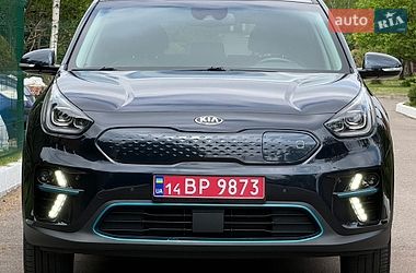 Внедорожник / Кроссовер Kia Niro 2020 в Ровно