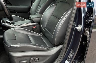 Внедорожник / Кроссовер Kia Niro 2020 в Ровно