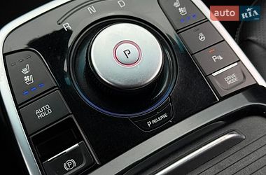 Внедорожник / Кроссовер Kia Niro 2020 в Ровно
