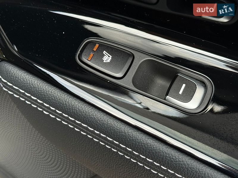 Внедорожник / Кроссовер Kia Niro 2020 в Ровно