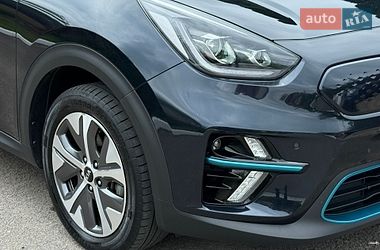 Внедорожник / Кроссовер Kia Niro 2020 в Ровно