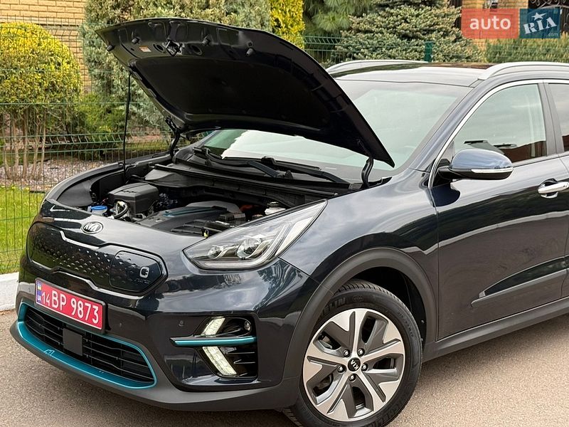 Внедорожник / Кроссовер Kia Niro 2020 в Ровно