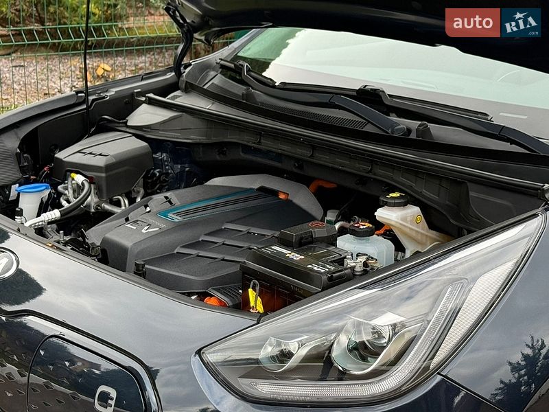 Внедорожник / Кроссовер Kia Niro 2020 в Ровно
