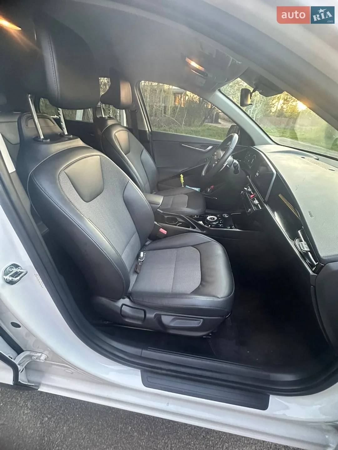 2023 Kia Niro - мініатюра 8