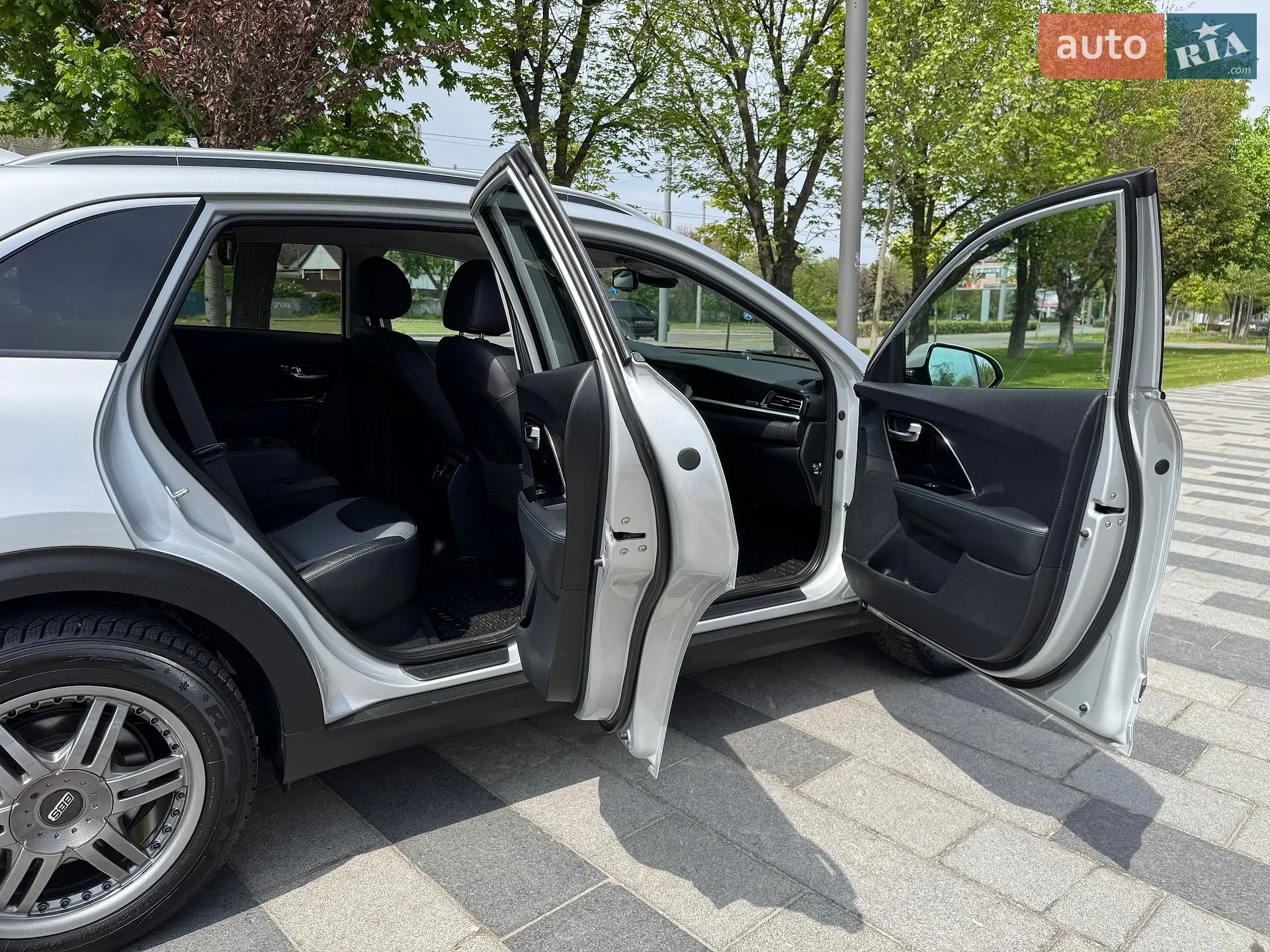 2021 Kia Niro - мініатюра 26
