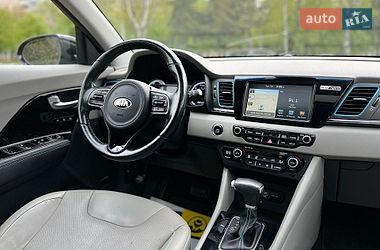 Внедорожник / Кроссовер Kia Niro 2018 в Львове